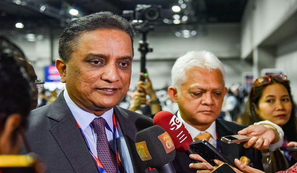 Pengerusi MATRADE, Datuk Seri Reezal Merican Naina Merican bercakap kepada pemberita dalam sidang media Program Penyumberan Antarabangsa (INSP) 2025 / Foto BERNAMA